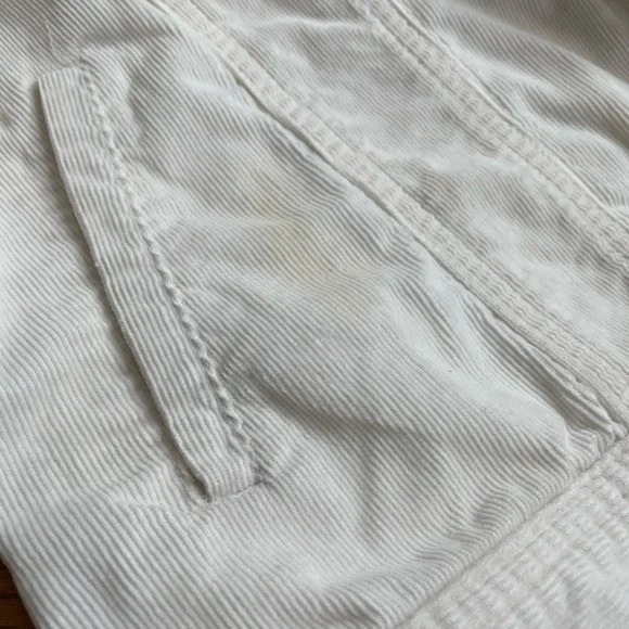 White Corduroy Lauren Jeans Co. Jacket with Relaxed Fit and Gold Buttons - Picture 5 of 7